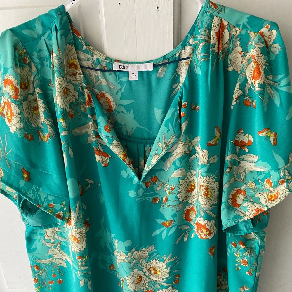Teal blouse